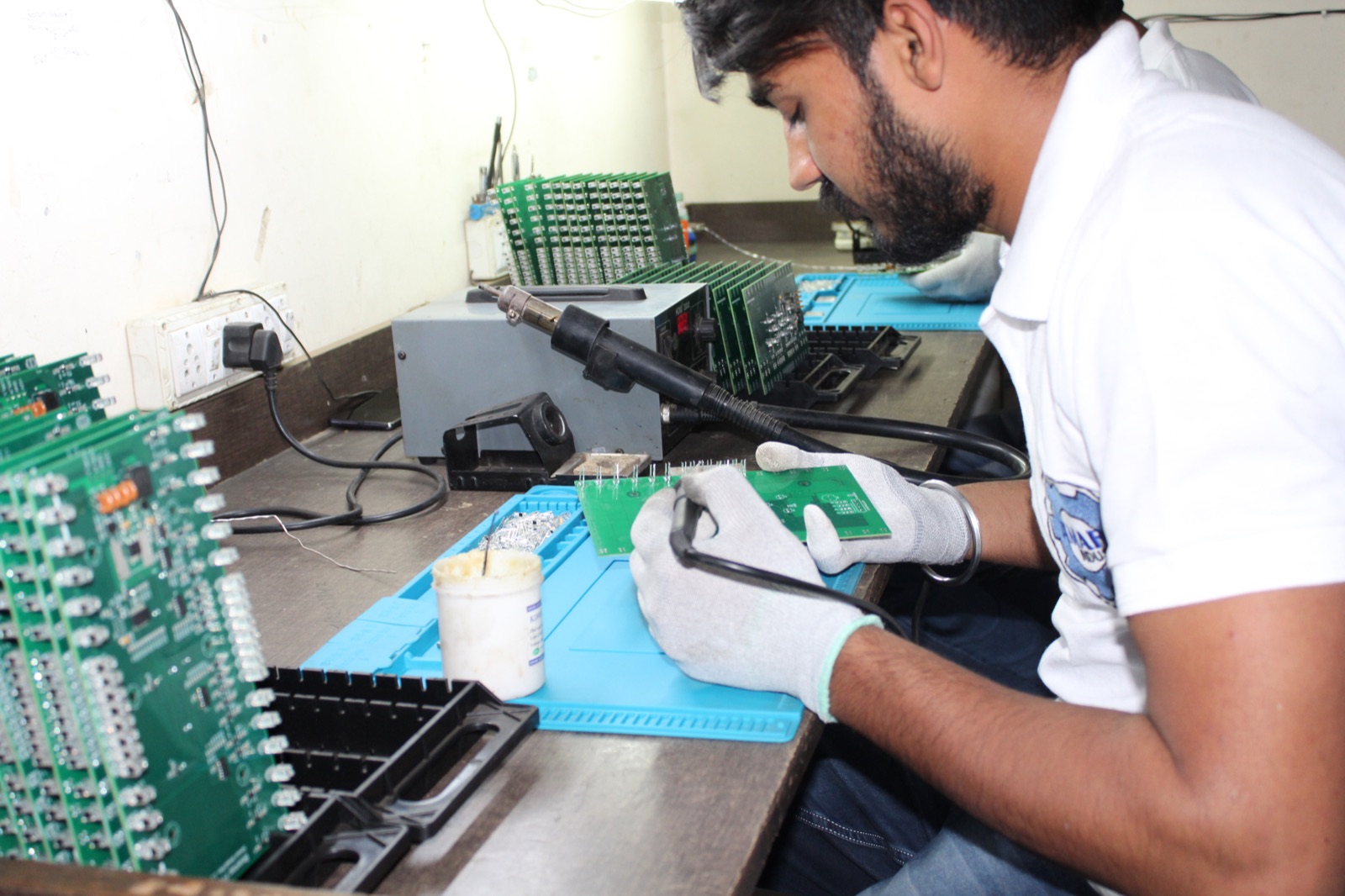 AGRIGATTE Infrastructure / Dedicated Electronics Lab photo 2